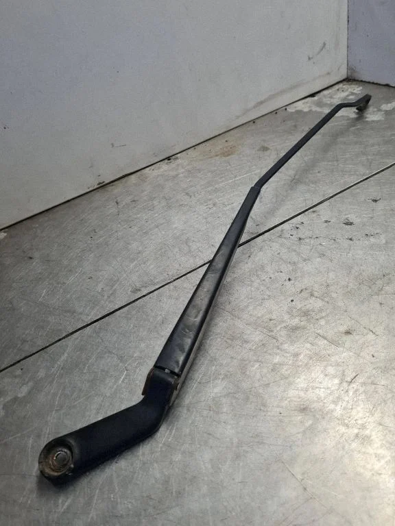 Front wiper blade arm 1J1955410A