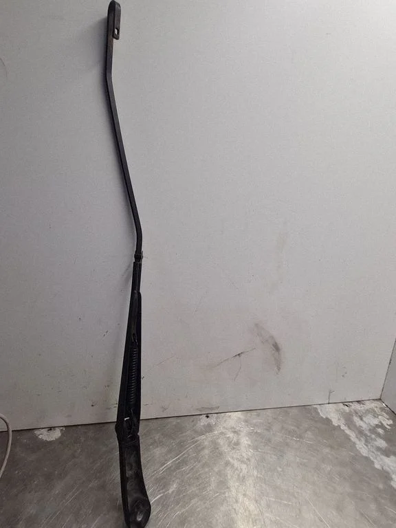Front wiper blade arm 7H1955410C
