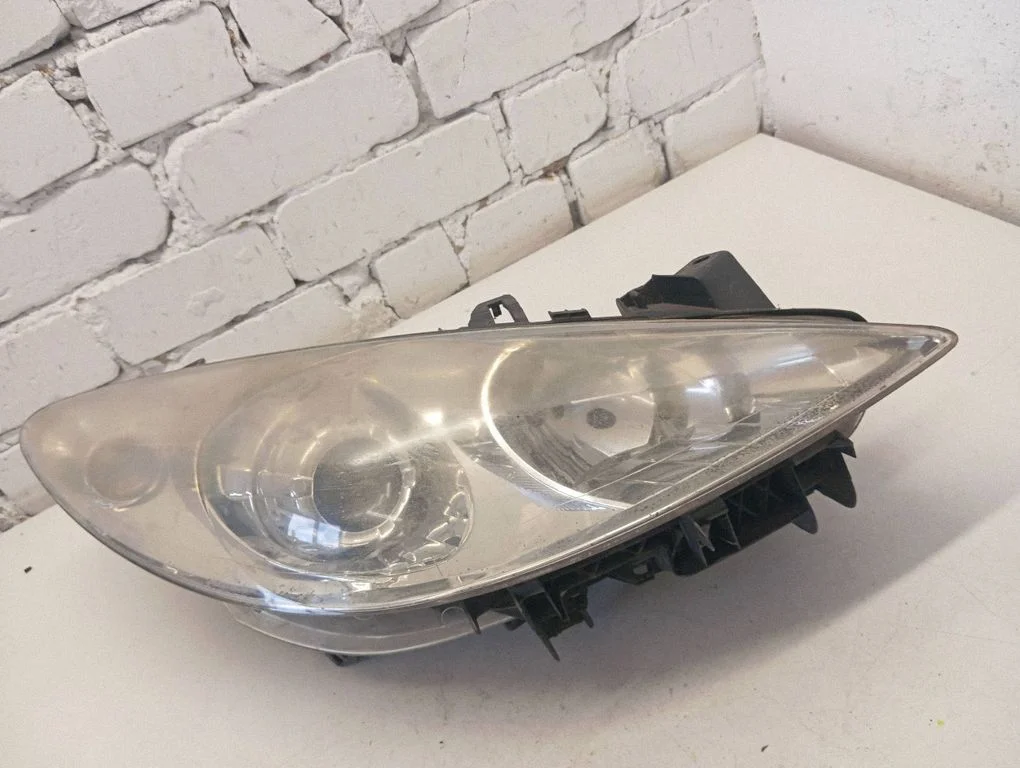 Esituli 9681832280