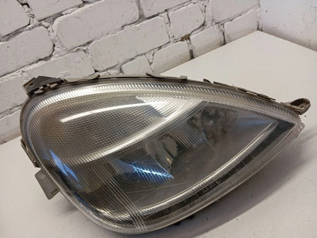 Headlight/headlamp A1688201061