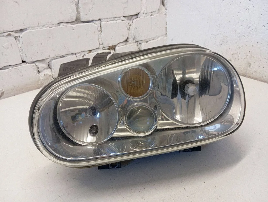 Headlight/headlamp – Volkswagen Golf IV (1998-2005)