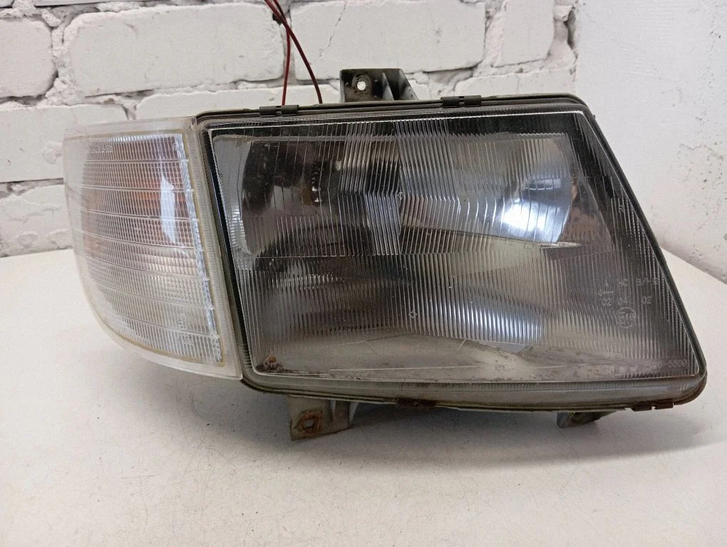 Headlight/headlamp 205509B