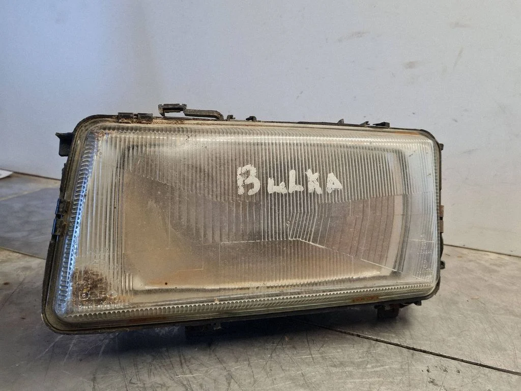 Priekšējais lukturis 0254250