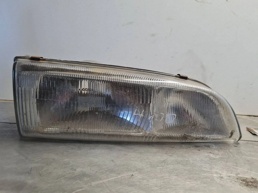 Reflektor E13202594 – Audi 100 S4 C4 (1990-1995)