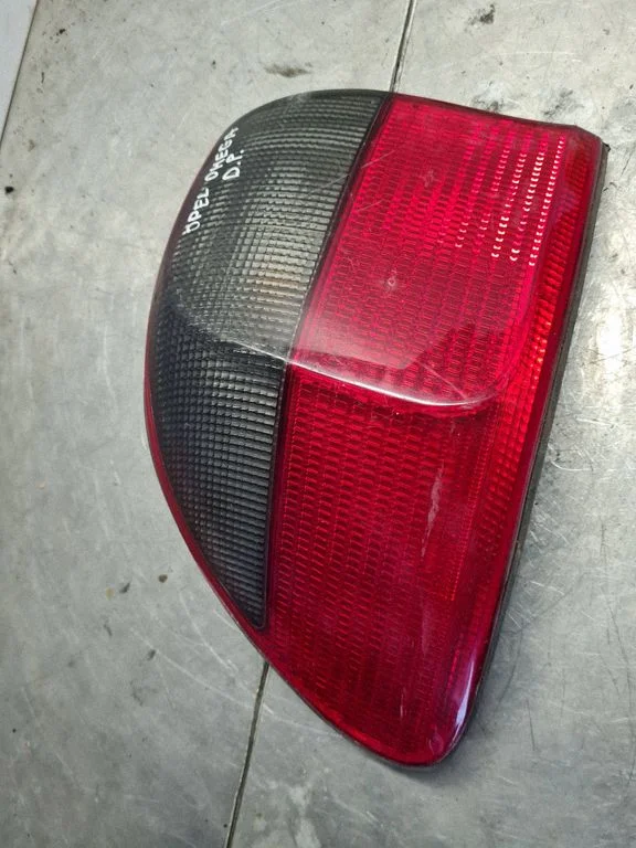 Lampa tylna w błotniku 45285