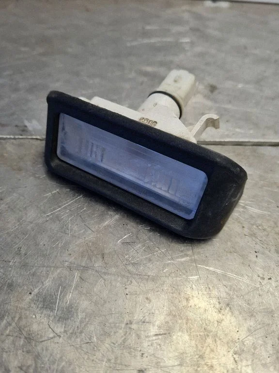 Number plate light – Peugeot Partner (2008-2014)