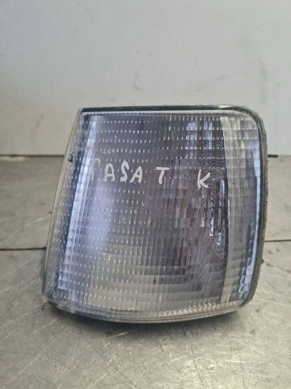 Priekšējais pagrieziena lukturis 6R0142767