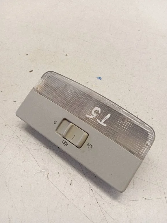 Front seat light 0887000