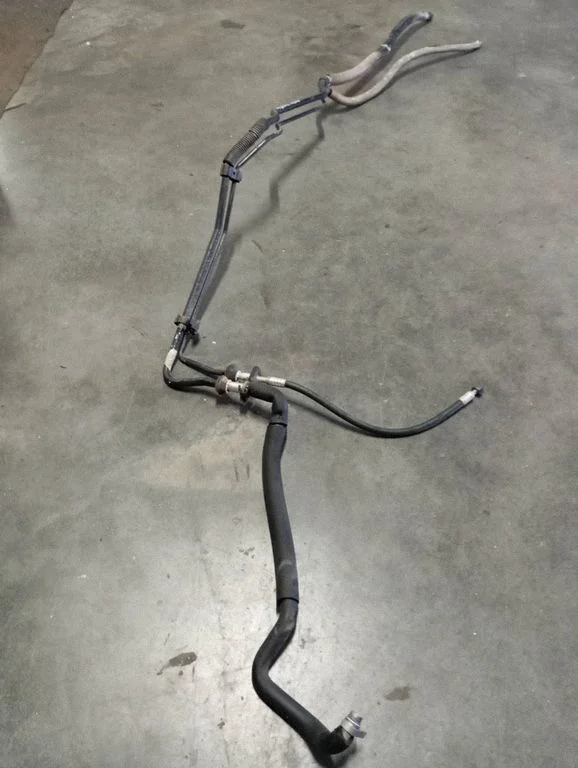 Air conditioning (A/C) pipe/hose 7D1820725B
