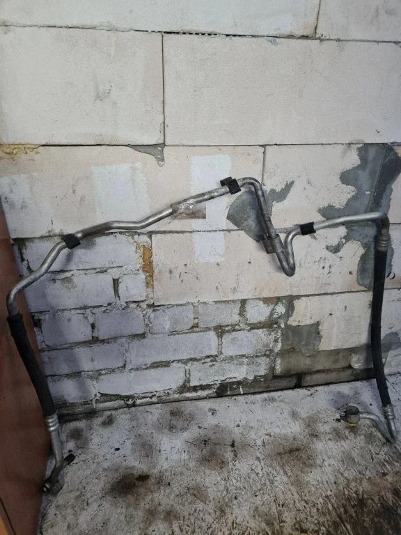 Air conditioning (A/C) pipe/hose 7H0820744N