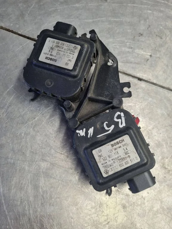 Air flap motor/actuator 8D2820511D