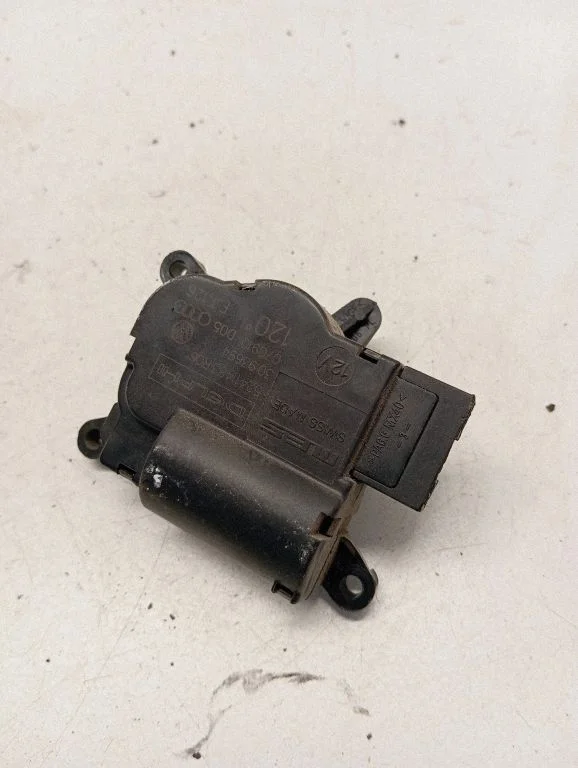 Air flap motor/actuator – Volkswagen Transporter - Caravelle T5 (2003-2015)