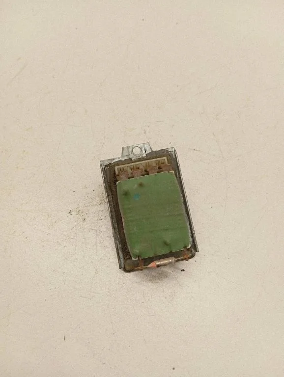 Heater blower motor/fan resistor 701959263A