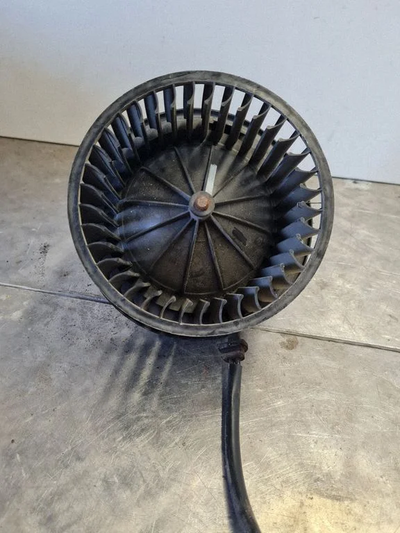 Heater fan/blower 701819021B