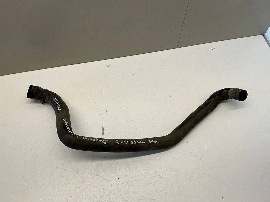 Engine coolant pipe/hose 074121051C