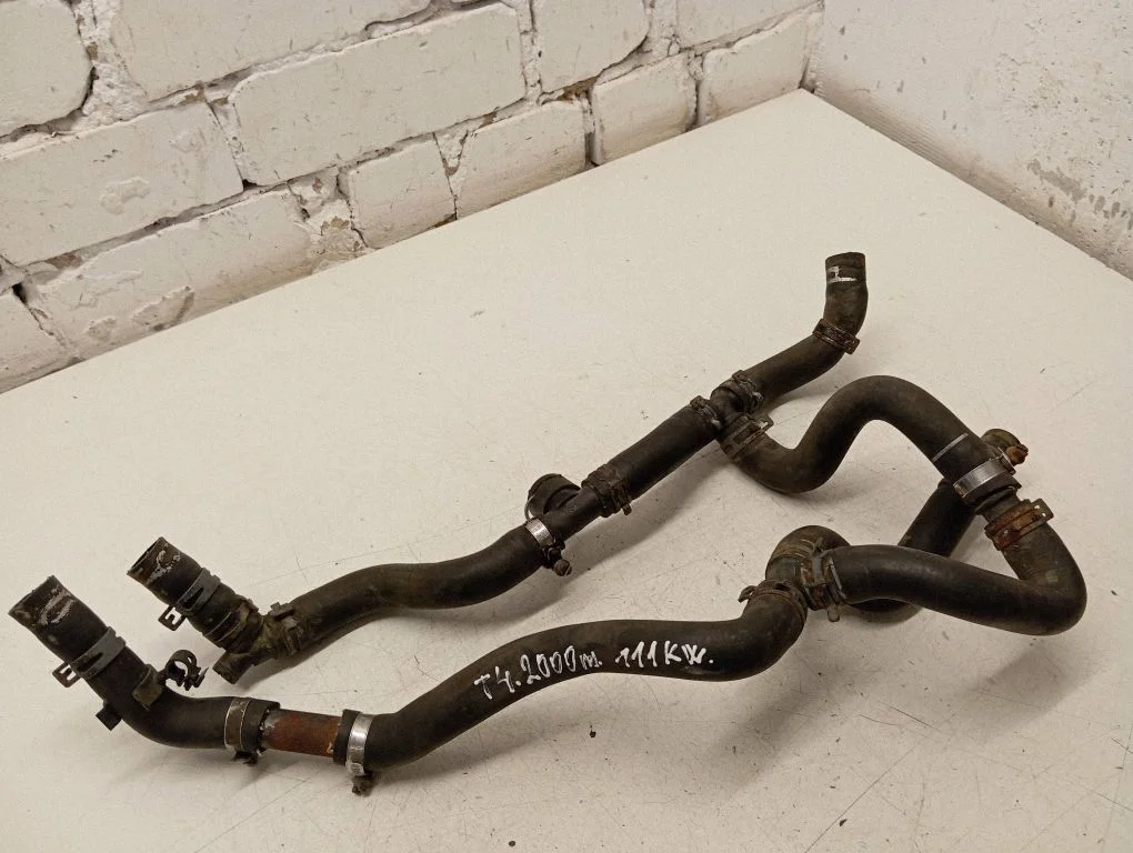 Engine coolant pipe/hose 7D0122157G