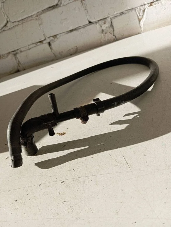 Engine coolant pipe/hose 074121438C