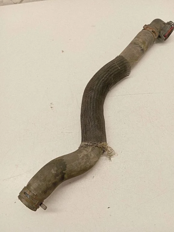Engine coolant pipe/hose 20841764