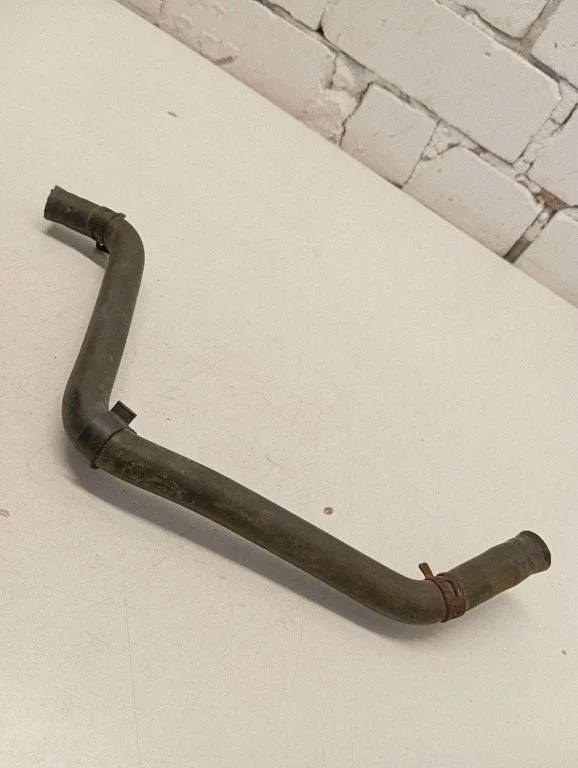 Engine coolant pipe/hose 074121109D