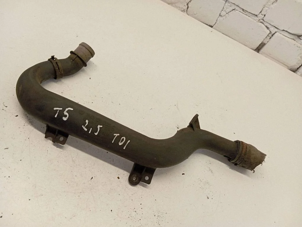 Engine coolant pipe/hose 7H0121065C
