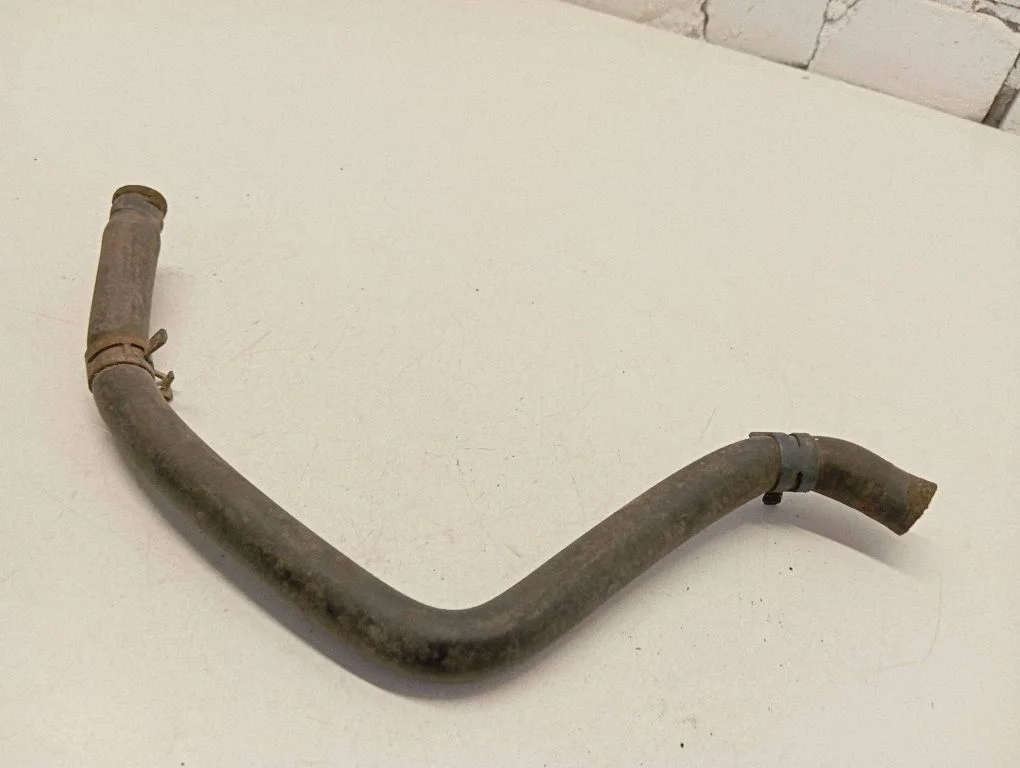 Engine coolant pipe/hose 074121109A