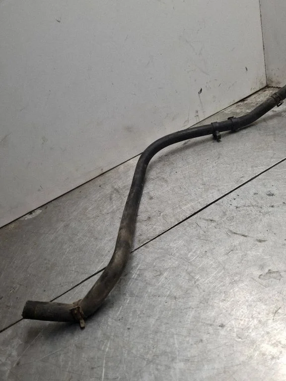 Variklio aušinimo vamzdelis (-ai)/ žarna (-os)
