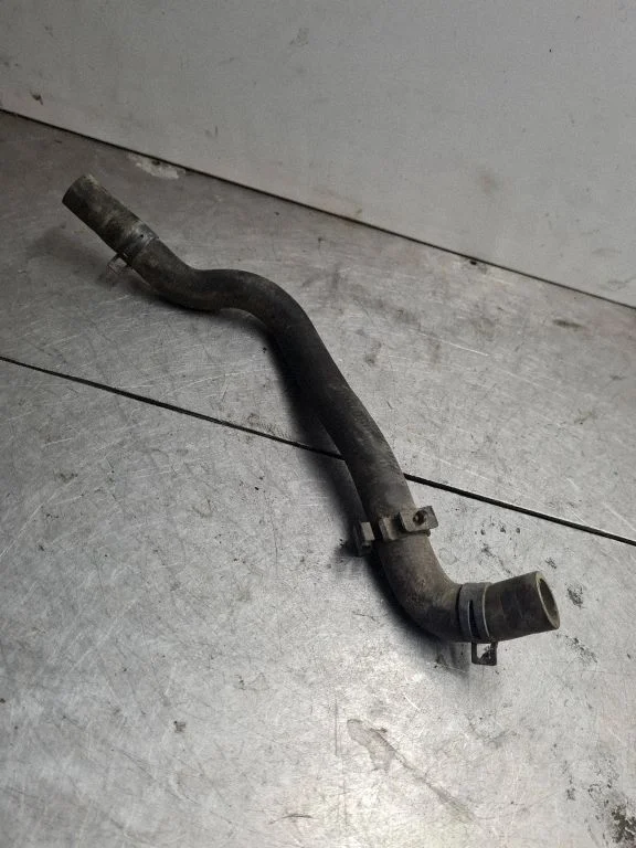 Engine coolant pipe/hose 701819373L