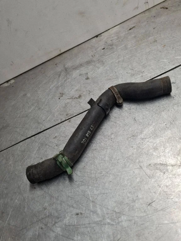 Engine coolant pipe/hose 701819437D