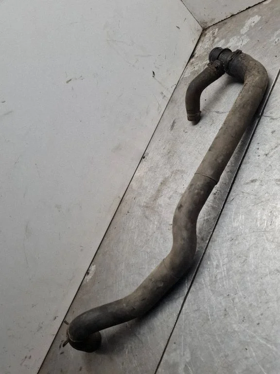 Motora dzesēšanas caurule (-es)/šļūtene (-es) N90892901