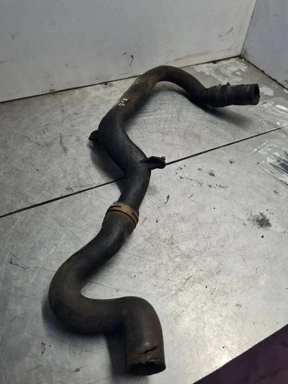 Engine coolant pipe/hose 7H0121065C