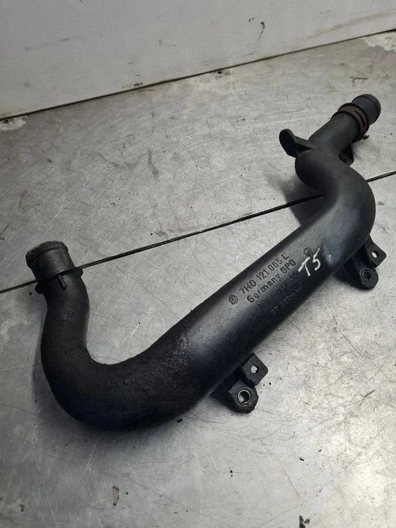 Engine coolant pipe/hose 7H0121065L