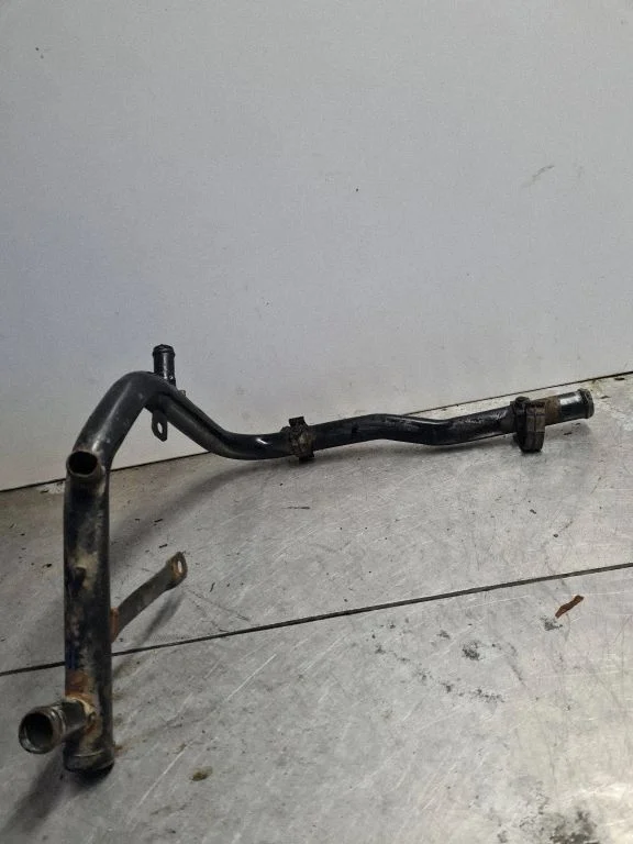 Motora dzesēšanas caurule (-es)/šļūtene (-es) 028121065