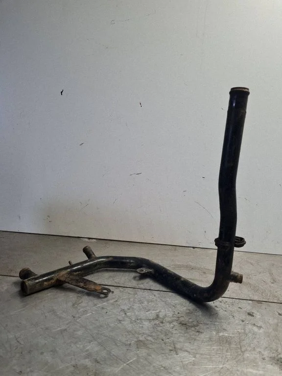 Engine coolant pipe/hose 044121065J
