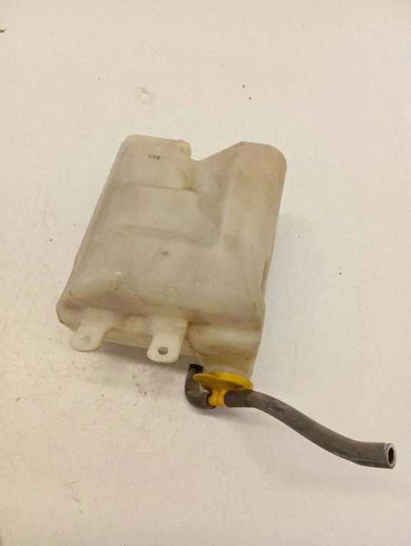 Coolant expansion tank/reservoir – Ford Ranger (2007-2011)