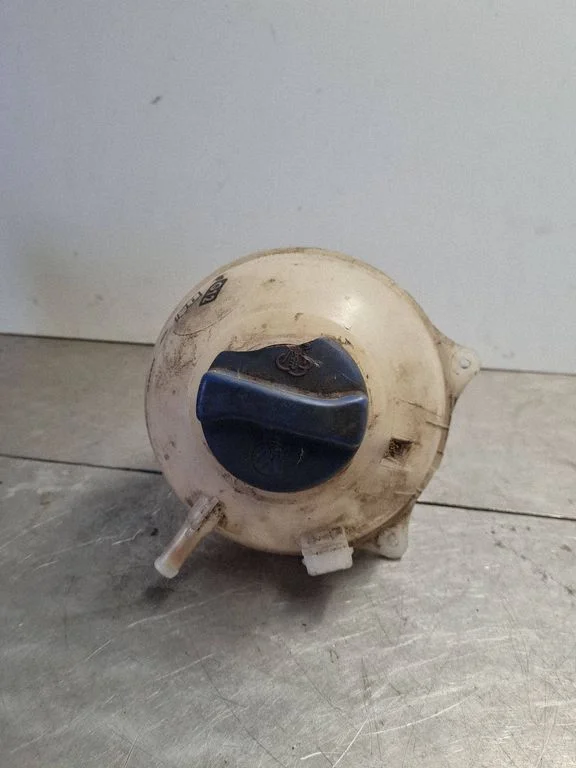 Coolant expansion tank/reservoir 701121407C