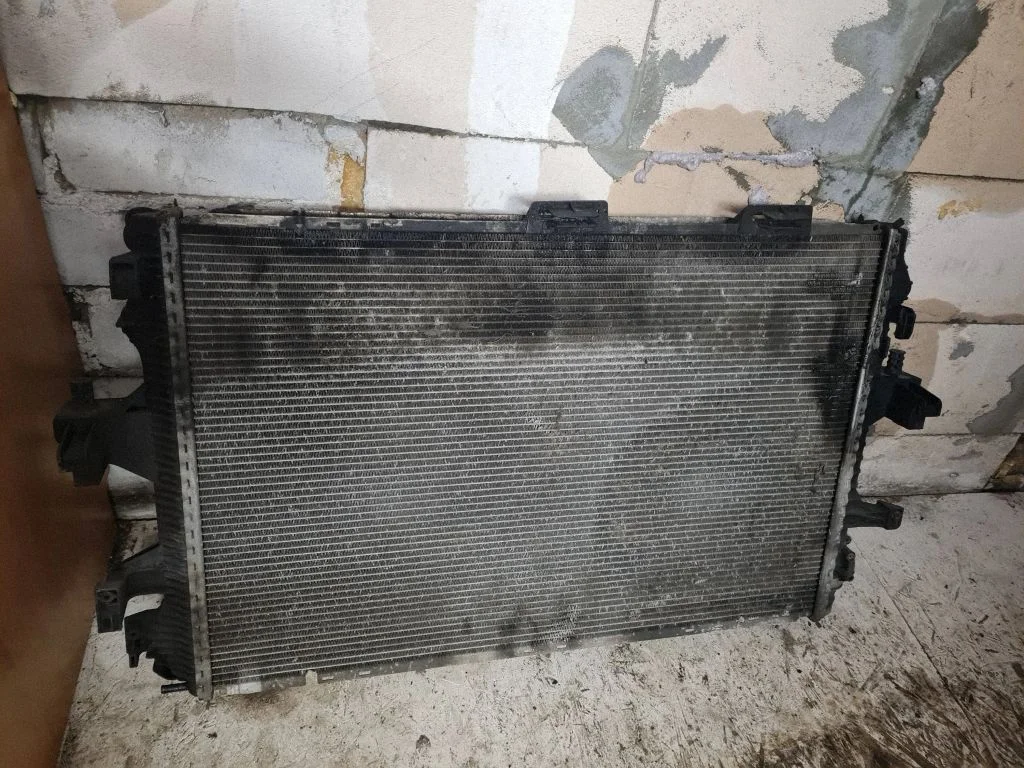 Coolant radiator 7H0121253J