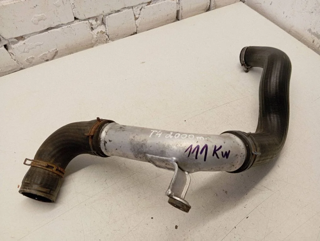 Intercooler hose/pipe 7D0145958A