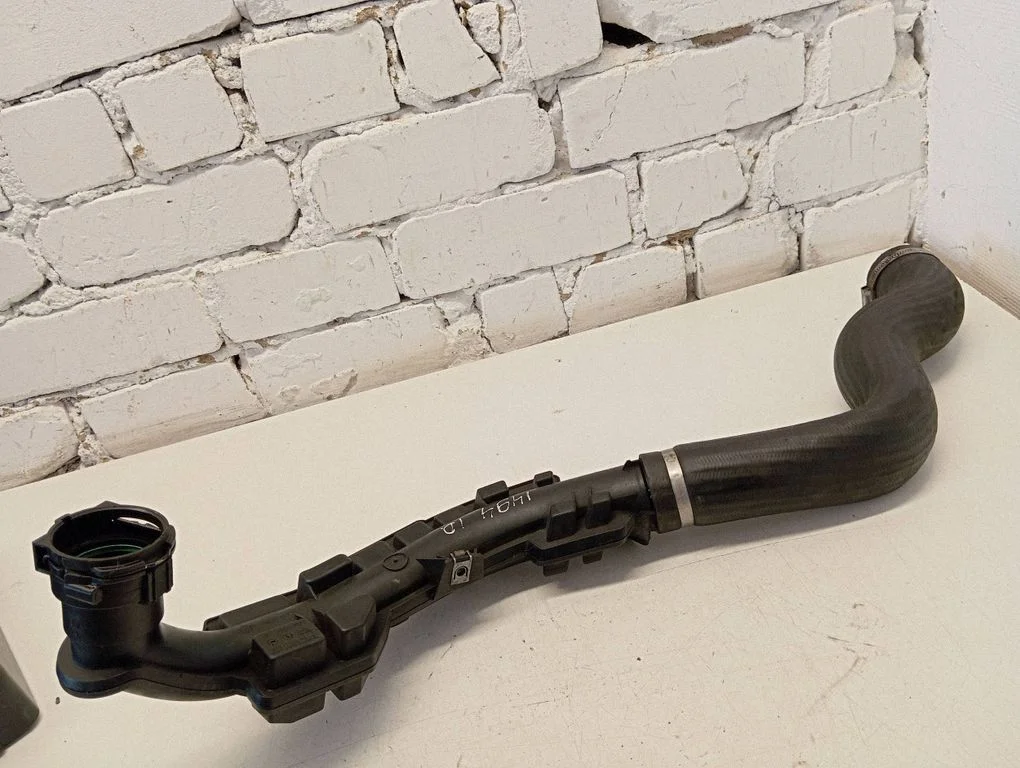 Intercooler hose/pipe – Renault Master II (2004-2010)