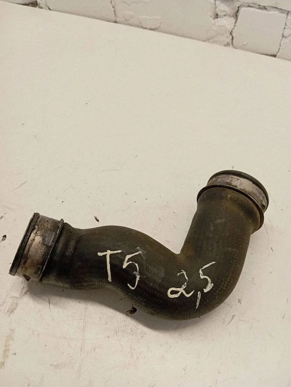 Intercooler hose/pipe 7H0145709