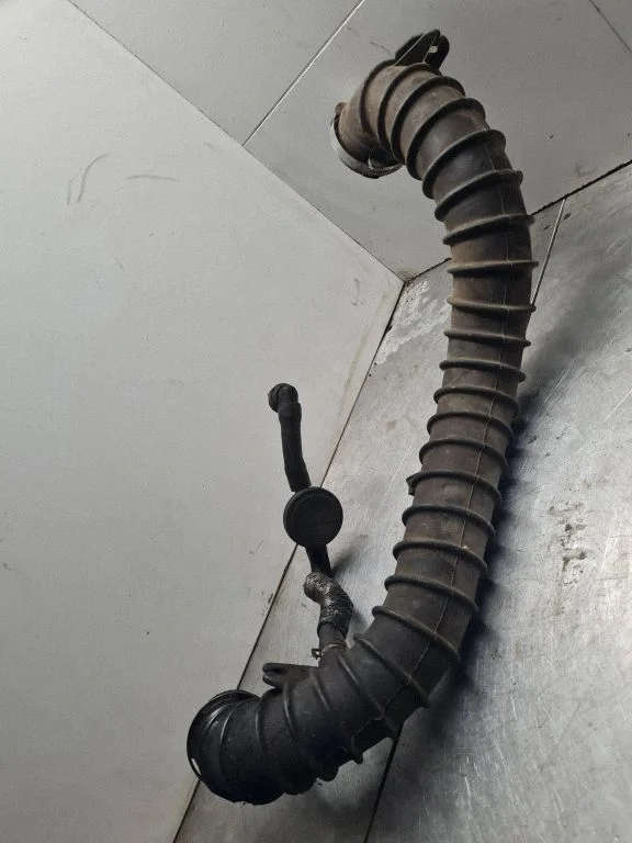 Intercooler hose/pipe – Renault Master II (2004-2010)
