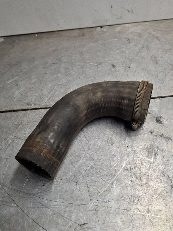 Intercooler hose/pipe