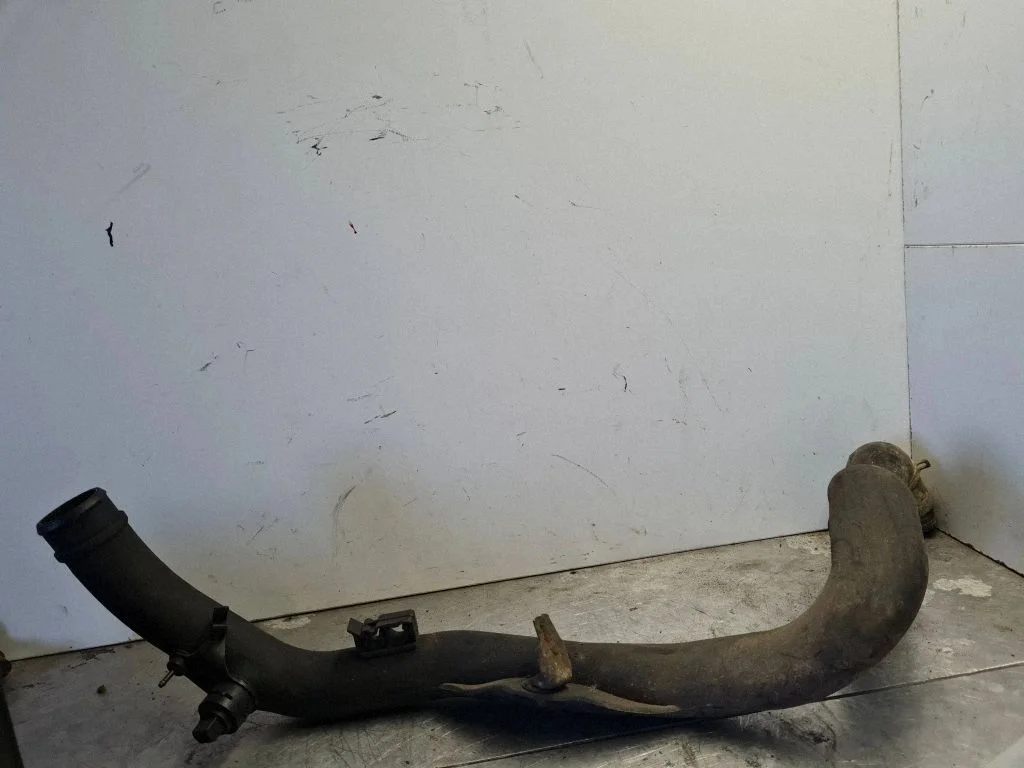 Intercooler hose/pipe 7M0145958D