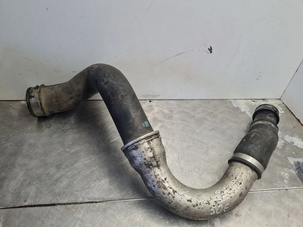 Intercooler hose/pipe 7H0145792D