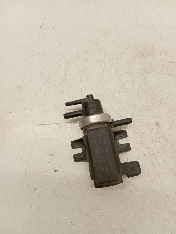 Solenoidklapp – Audi A6 S6 C5 4B (1997-2005)
