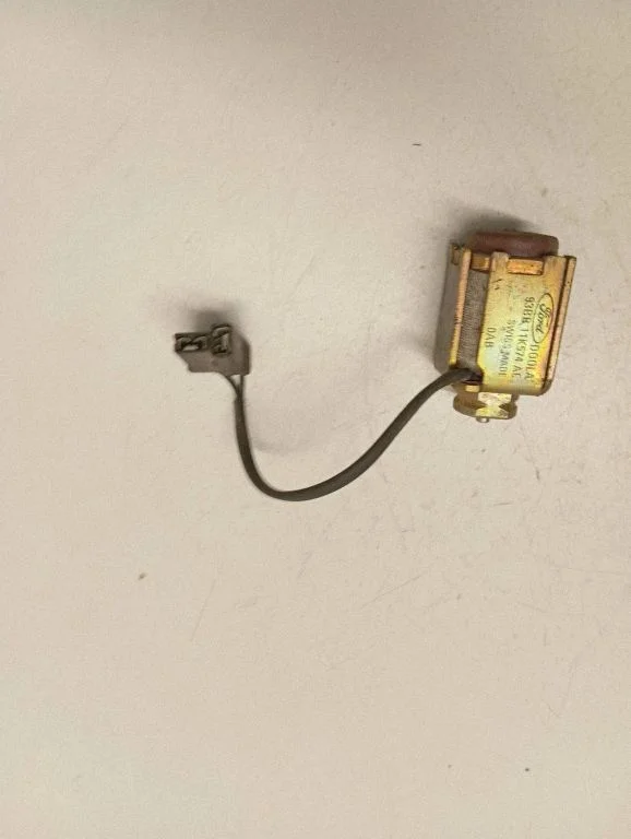 Turbo solenoīda vārsts 93BB11K574AE