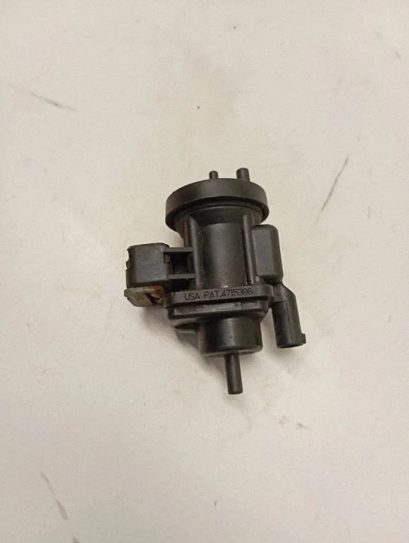 Turbo solenoīda vārsts 4715396