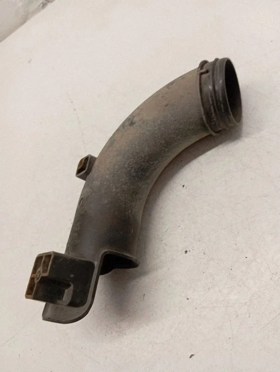 Air intake hose/pipe 6C119A675CC