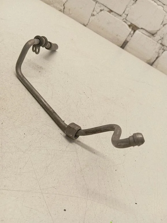 Fuel line pipe
