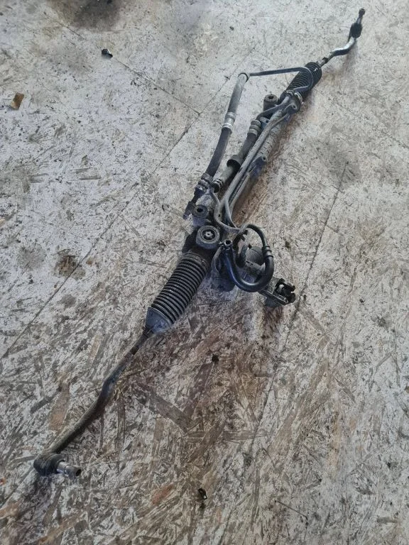 Steering rack A1684310801