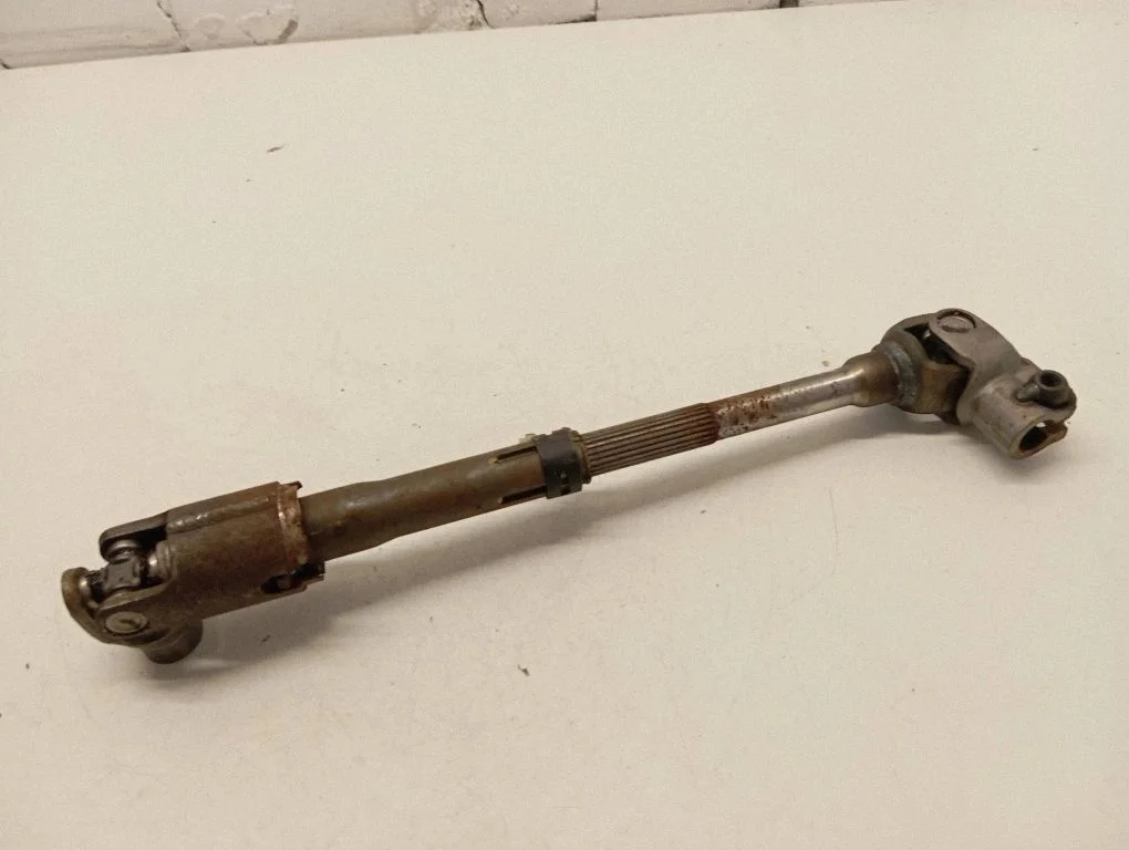 Steering column universal joint